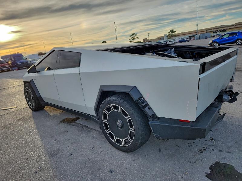 TESLA CYBERTRUCK 2024 VIN 7G2CEHEE2RA038355