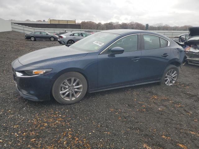 Фото 1 - MAZDA 3