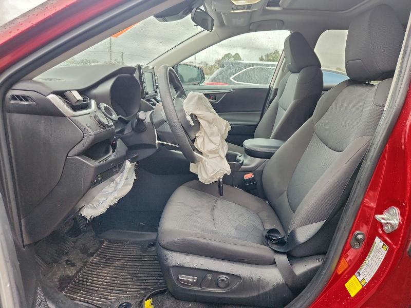 Фото 7 - TOYOTA RAV4