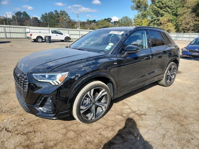 Фото 1 - AUDI Q3