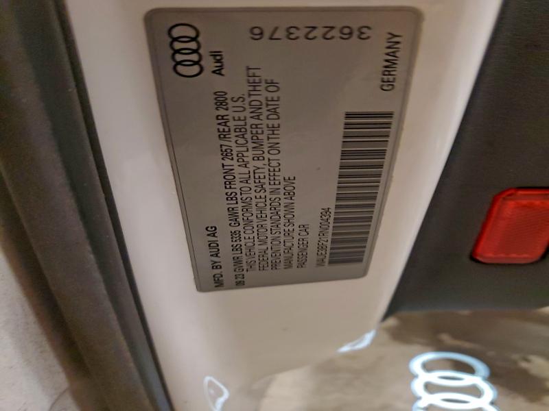 Фото 12 - AUDI A6