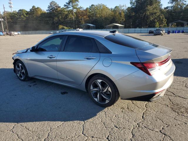 Фото 2 - HYUNDAI ELANTRA