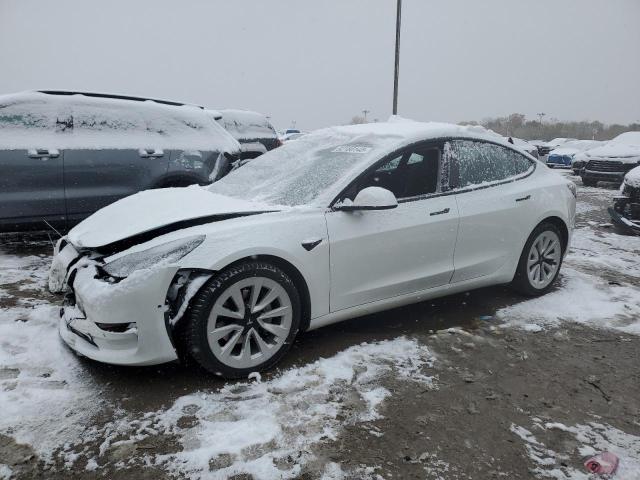 Фото 1 - TESLA MODEL 3