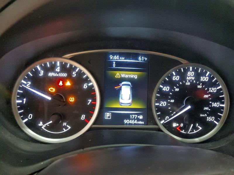 Фото 9 - NISSAN SENTRA