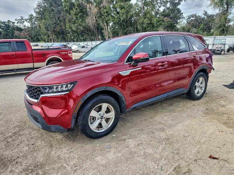 Фото 1 - KIA SORENTO