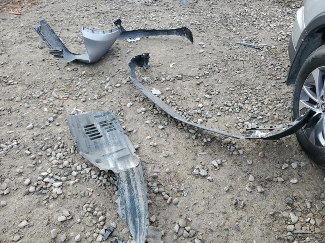 Фото 12 - TOYOTA RAV4