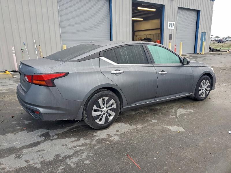 Фото 3 - NISSAN ALTIMA