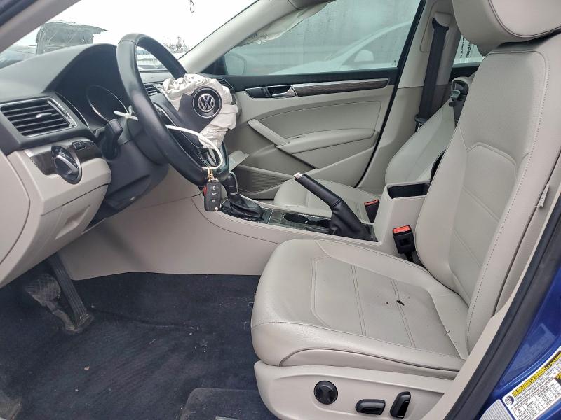 Фото 7 - VOLKSWAGEN PASSAT