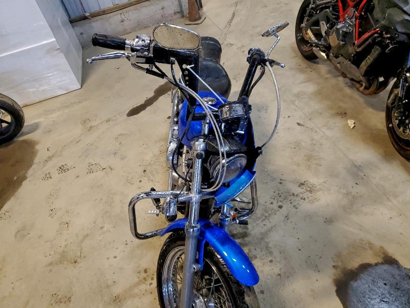 HARLEY-DAVIDSON SPRTSTR883 2002