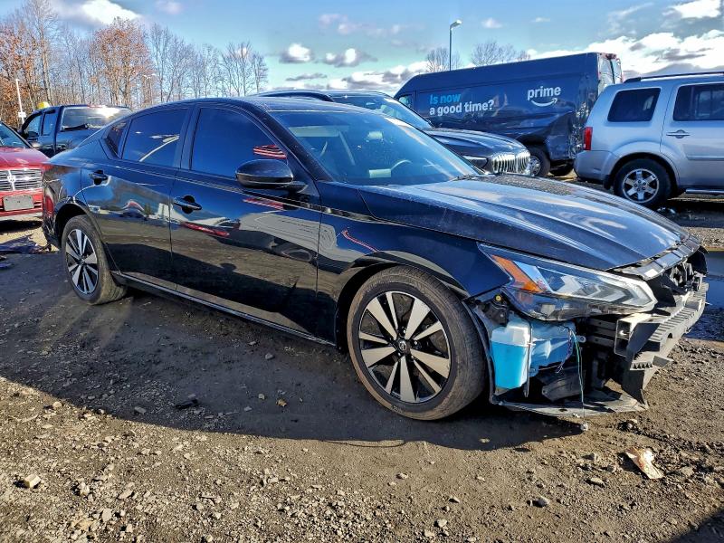 Фото 4 - NISSAN ALTIMA