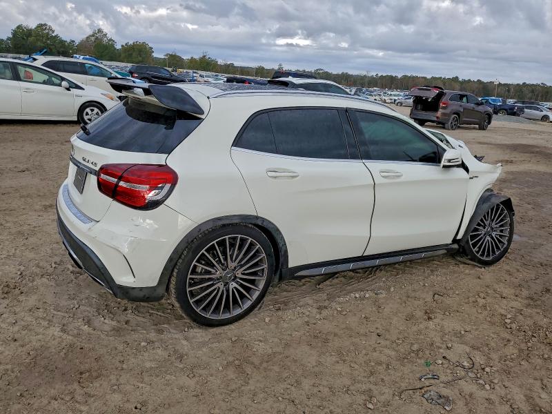 Фото 3 - MERCEDES-BENZ GLA-CLASS