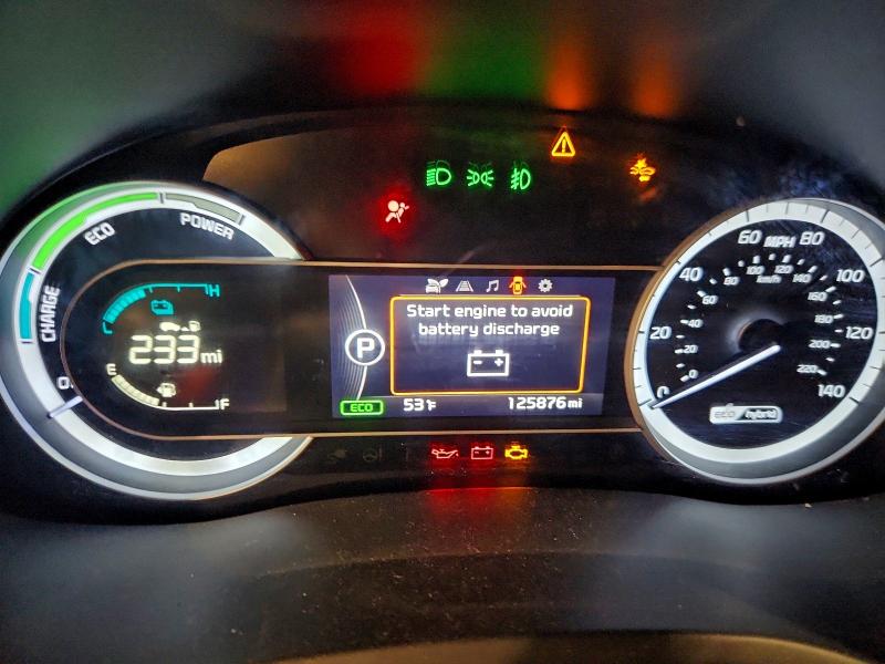 Фото 9 - KIA NIRO