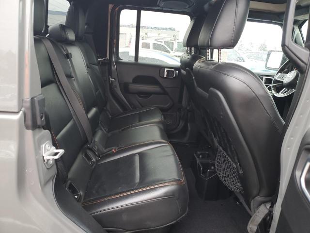 Фото 10 - JEEP GLADIATOR