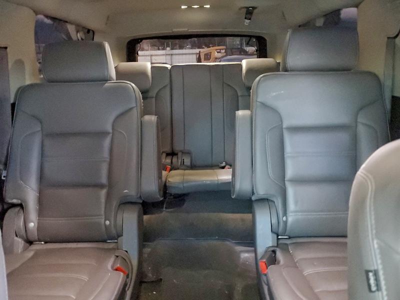 Фото 10 - GMC YUKON