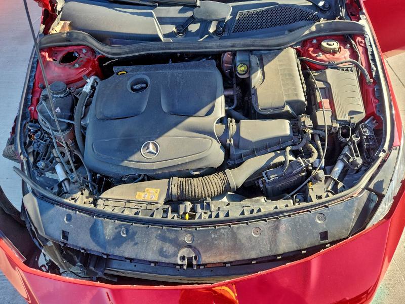 Фото 11 - MERCEDES-BENZ CLA-CLASS