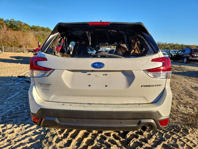 Фото 6 - SUBARU FORESTER