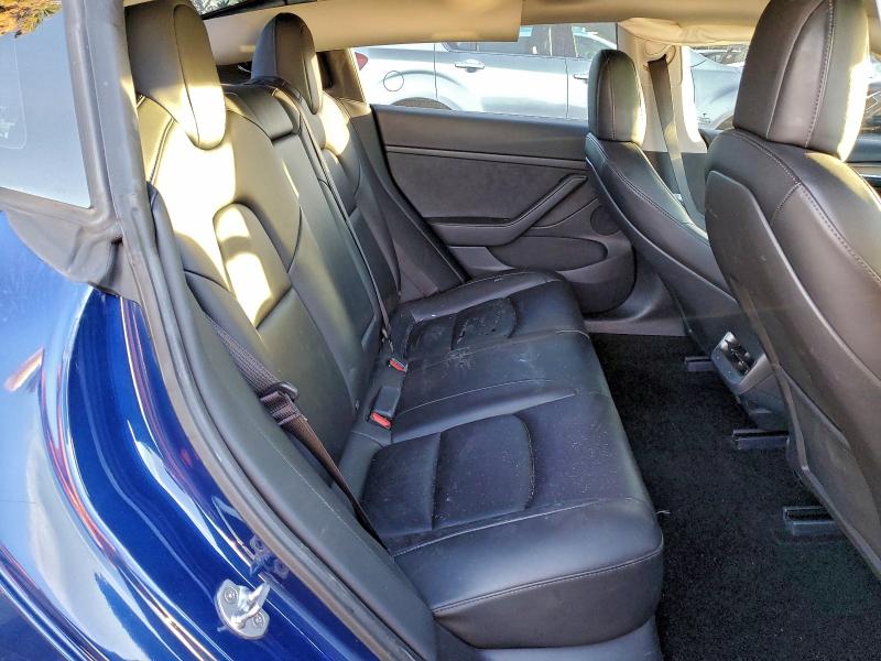 Фото 10 - TESLA MODEL 3