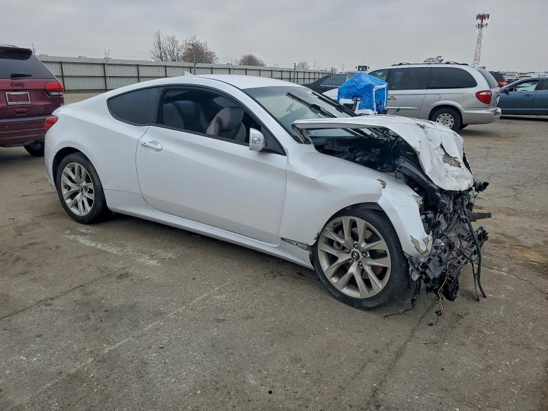 Фото 4 - HYUNDAI GENESIS