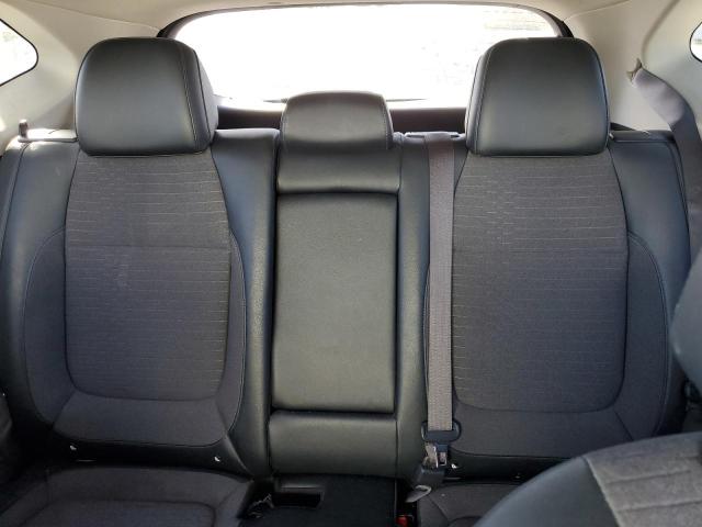 Фото 10 - KIA SELTOS