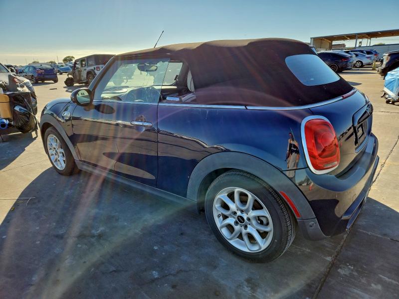 Фото 2 - MINI COOPER