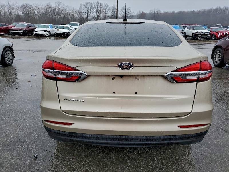 Фото 6 - FORD FUSION