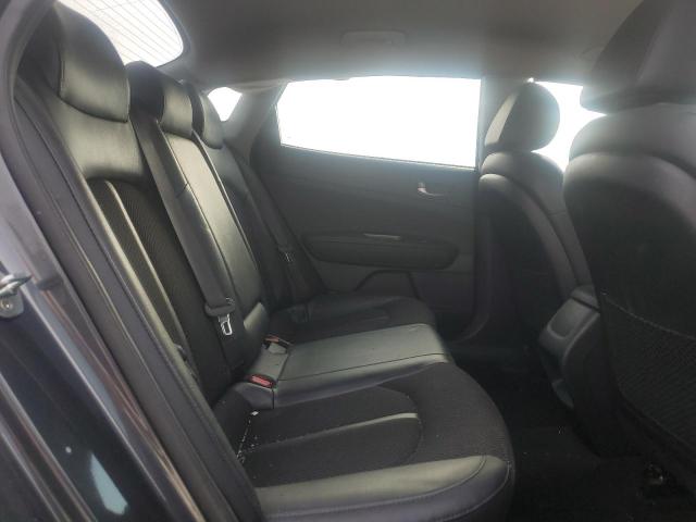 Фото 10 - KIA OPTIMA