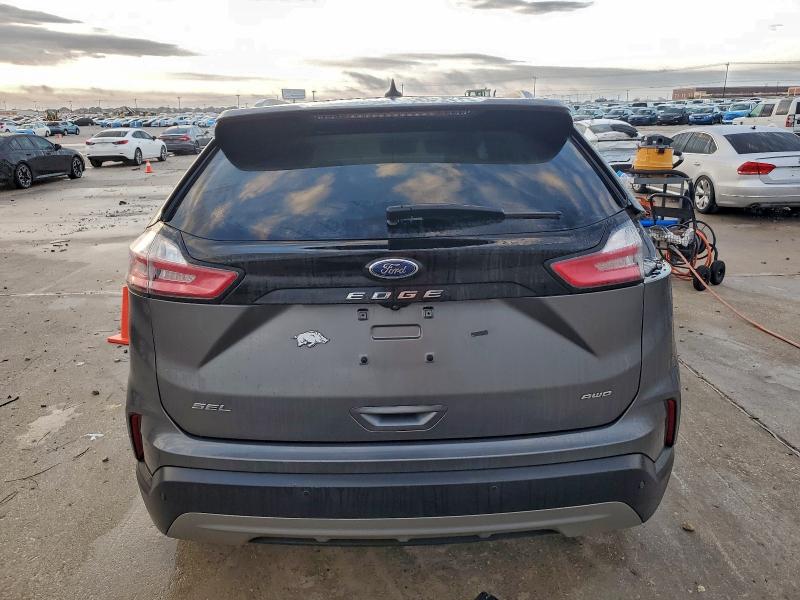 Фото 6 - FORD EDGE