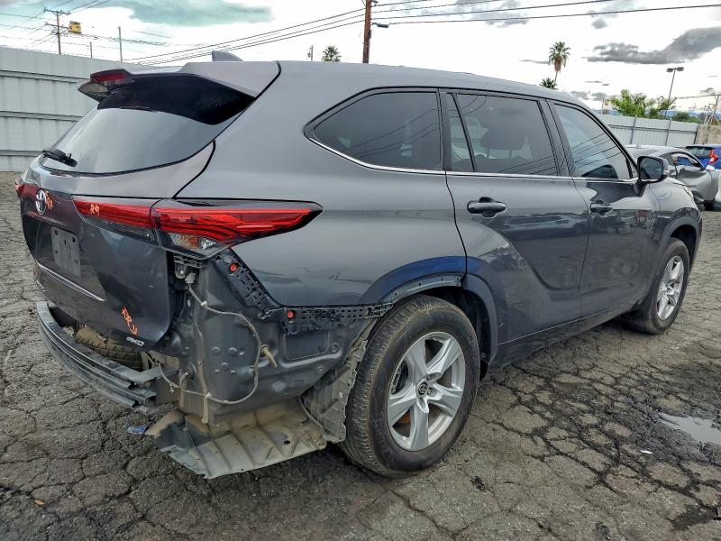 Фото 3 - TOYOTA HIGHLANDER