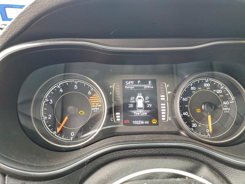 Фото 9 - JEEP GRAND CHER