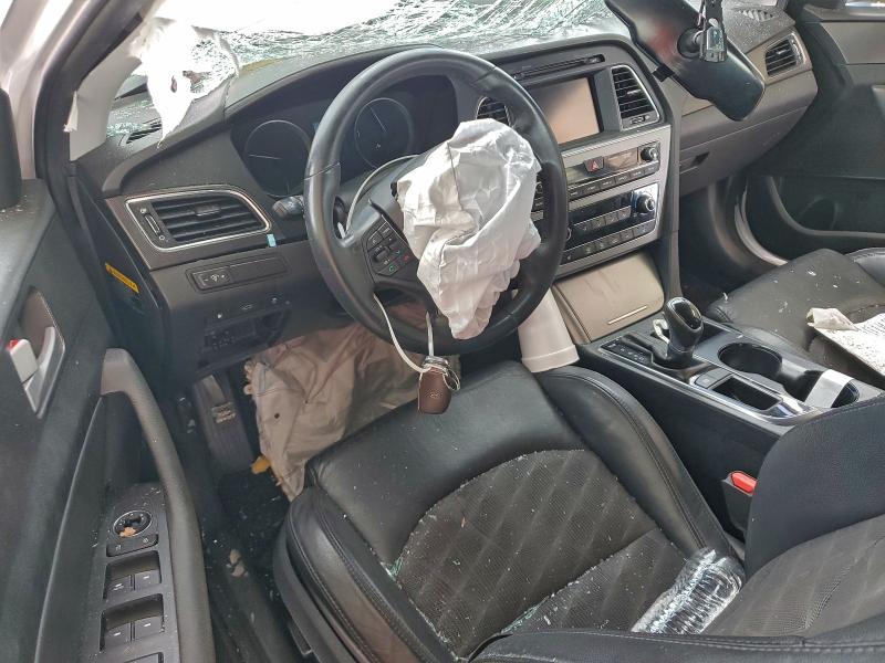 Фото 8 - HYUNDAI SONATA