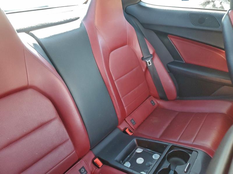 Фото 10 - MERCEDES-BENZ C-CLASS