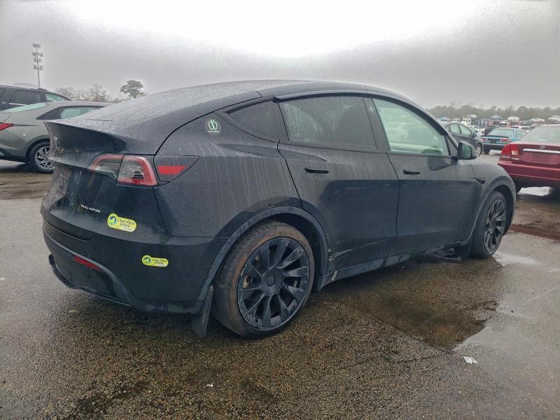 Фото 3 - TESLA MODEL Y