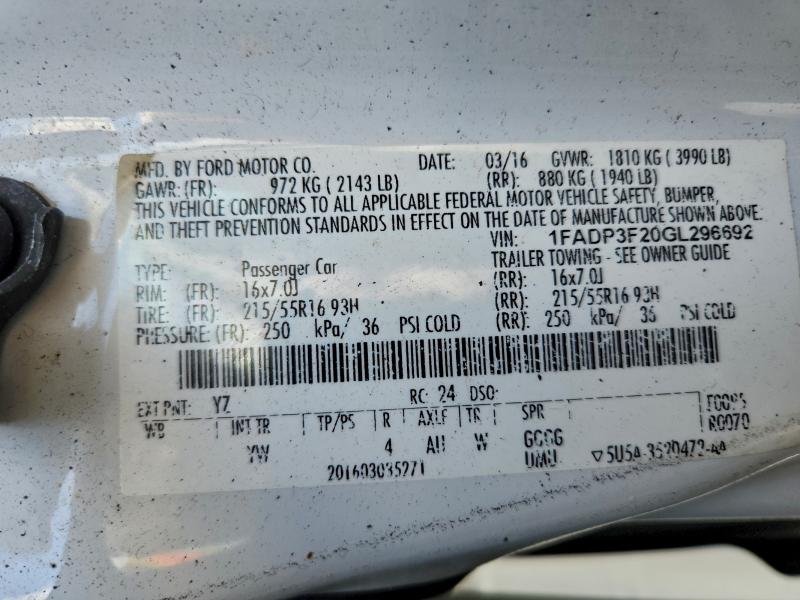 Фото 12 - FORD FOCUS