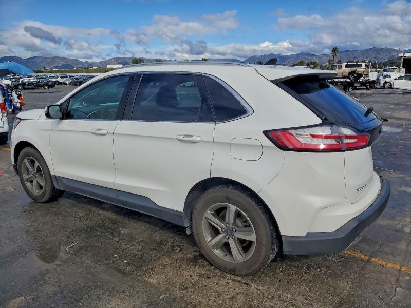 Фото 2 - FORD EDGE