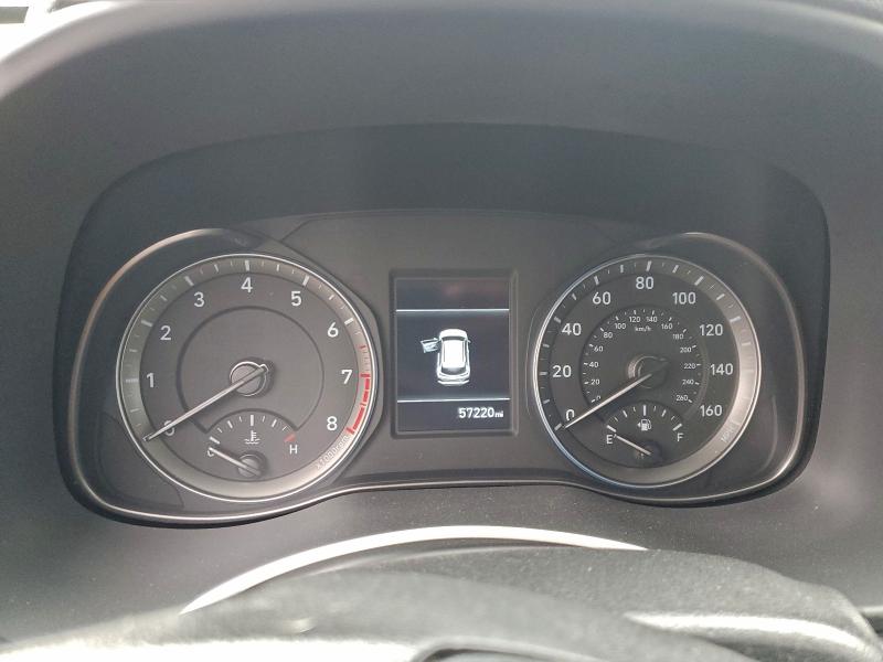 Фото 9 - HYUNDAI KONA