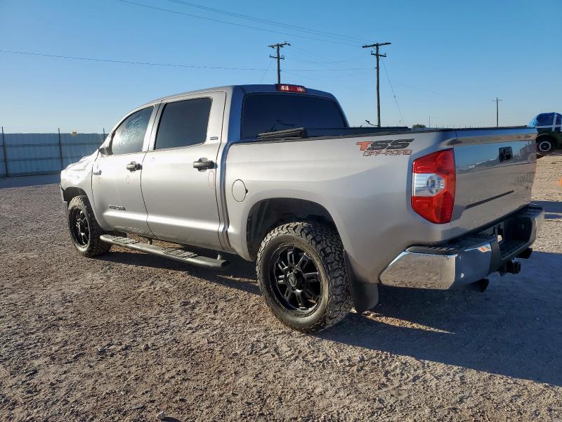 Фото 2 - TOYOTA TUNDRA