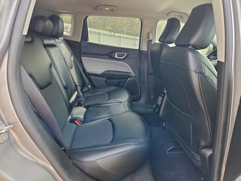 Фото 11 - JEEP COMPASS