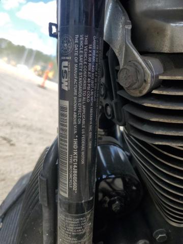 HARLEY-DAVIDSON FL 2018