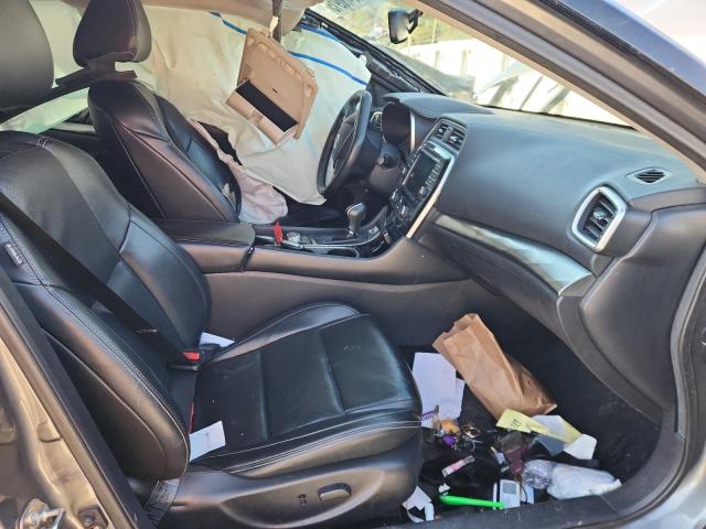 Фото 7 - NISSAN MAXIMA