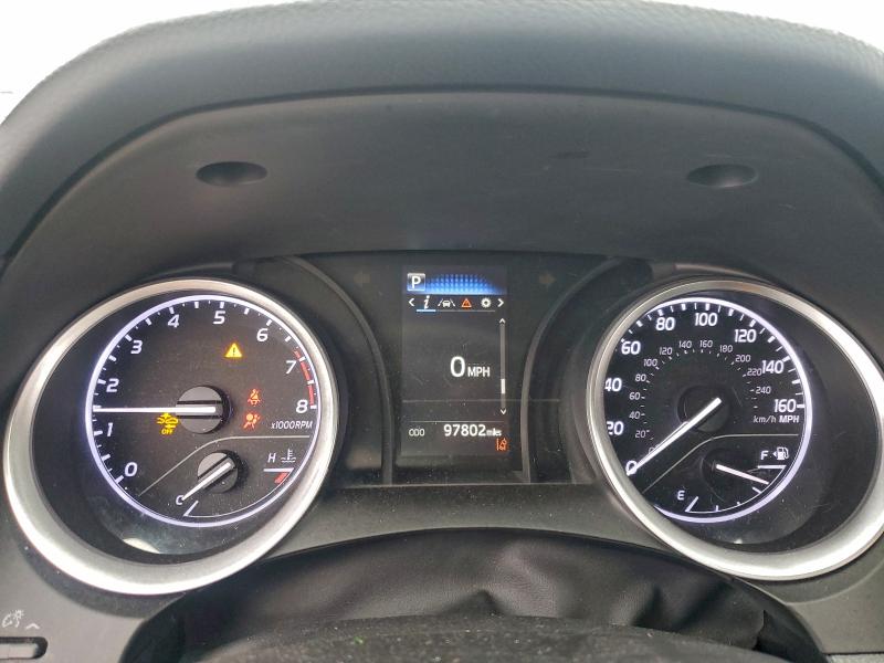 Фото 9 - TOYOTA CAMRY