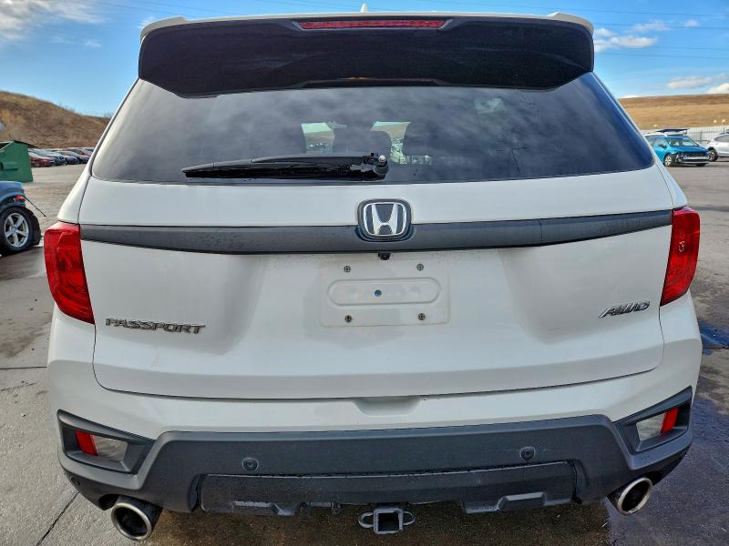 Фото 6 - HONDA PASSPORT