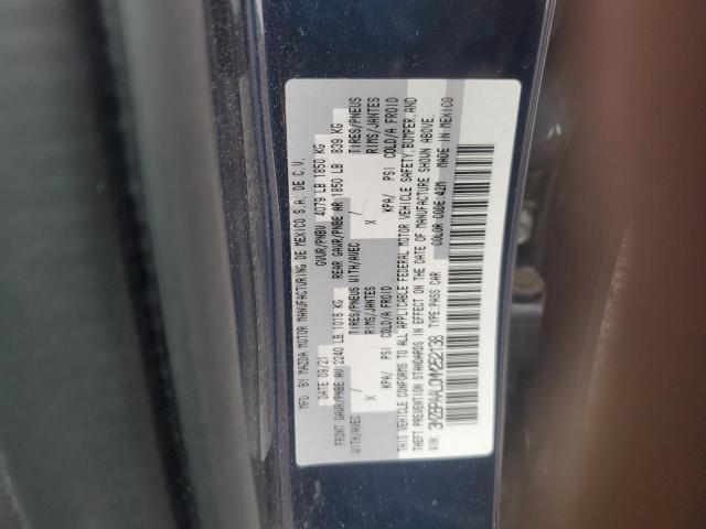 Фото 12 - MAZDA 3