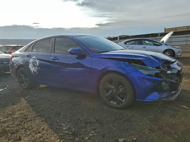 Фото 4 - HYUNDAI ELANTRA