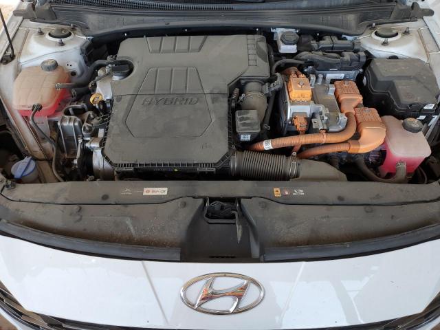 Фото 11 - HYUNDAI ELANTRA