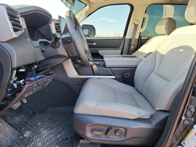 Фото 7 - TOYOTA TUNDRA