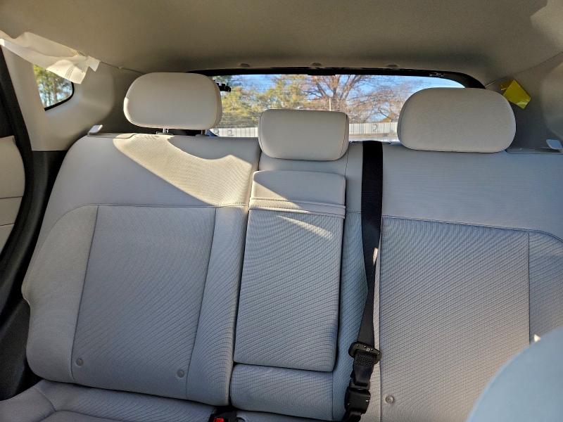 Фото 10 - HYUNDAI KONA