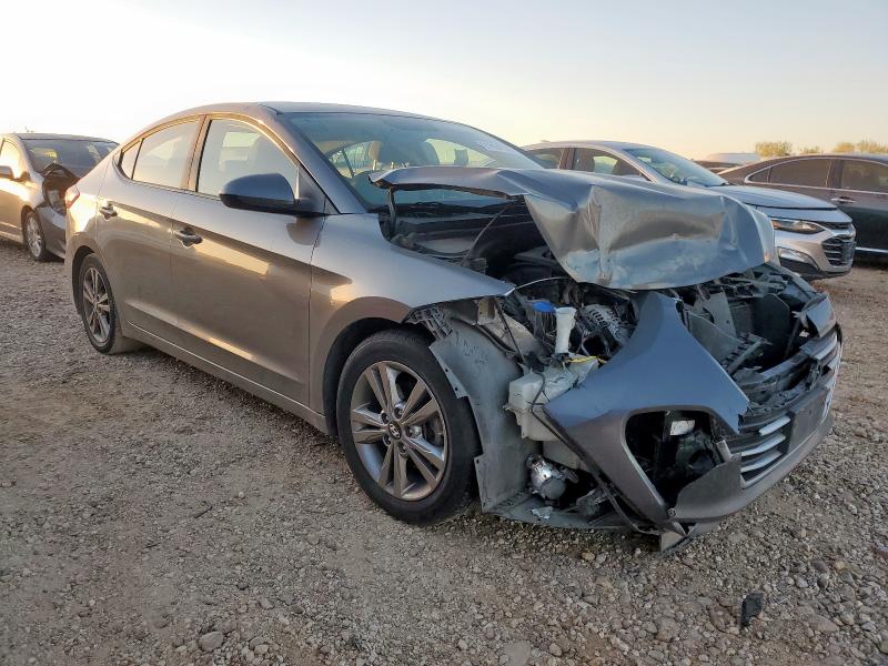 Фото 4 - HYUNDAI ELANTRA