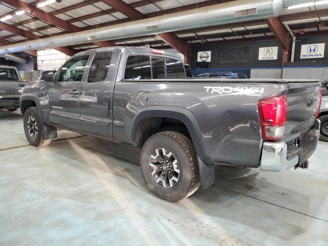 Фото 2 - TOYOTA TACOMA