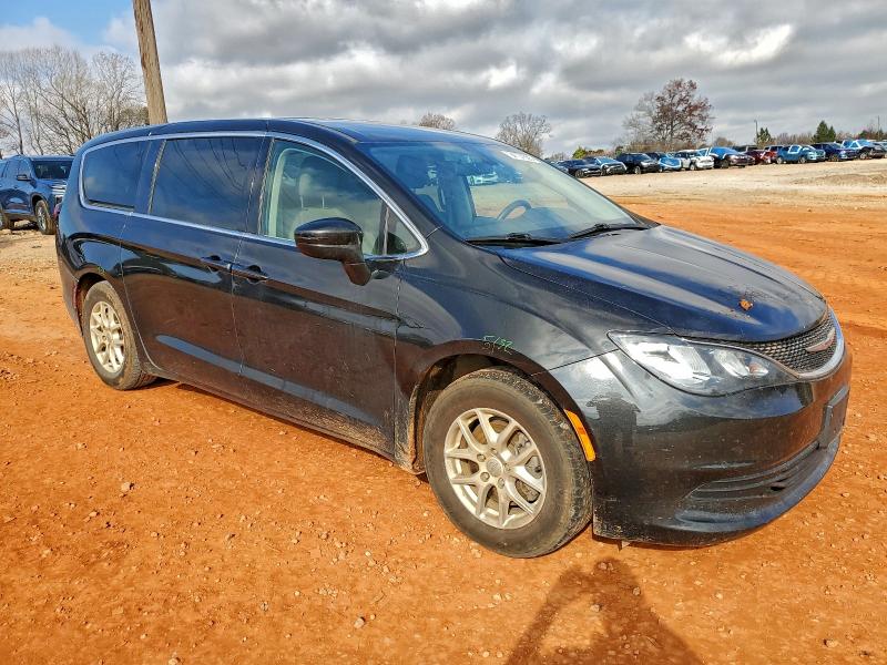 CHRYSLER MINIVAN 2020 VIN 2C4RC1CG7LR249094