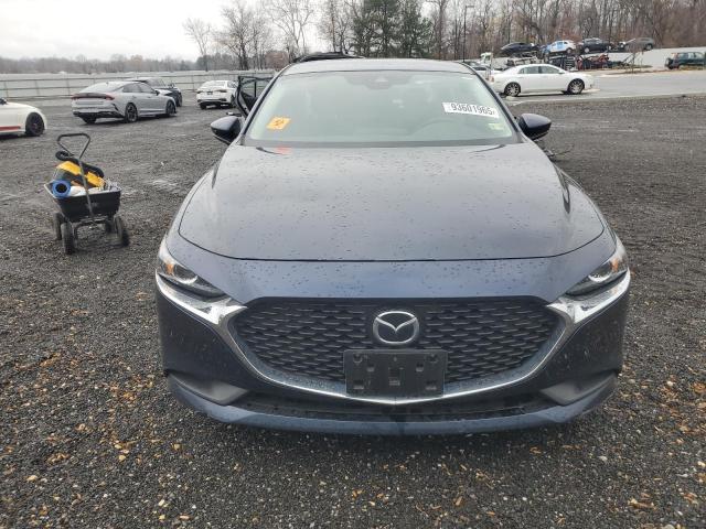 Фото 5 - MAZDA 3